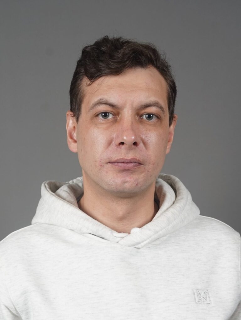 РОМАНОВ МАКСИМ