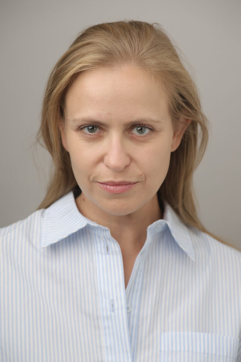 ПРОЗОРОВА СНЕЖАНА
