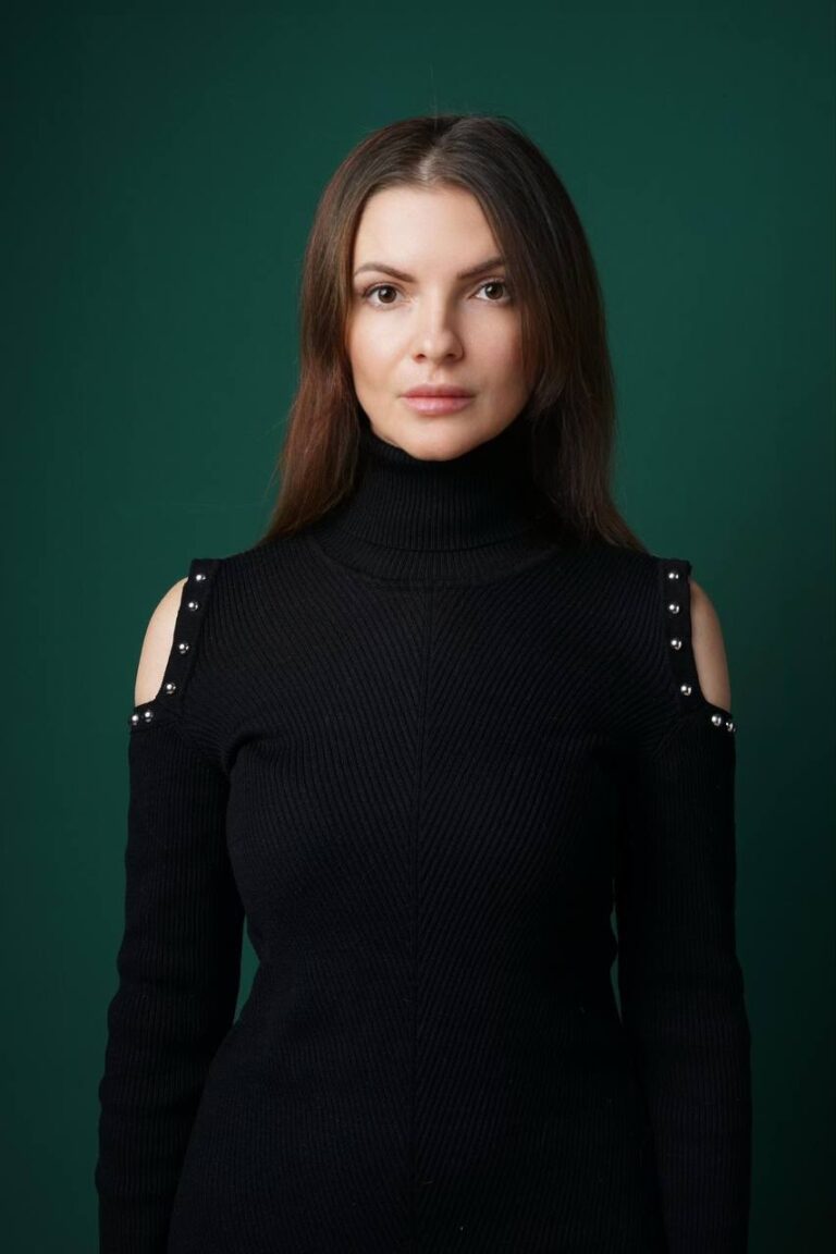 БРАЦЮН АНАСТАСИЯ
