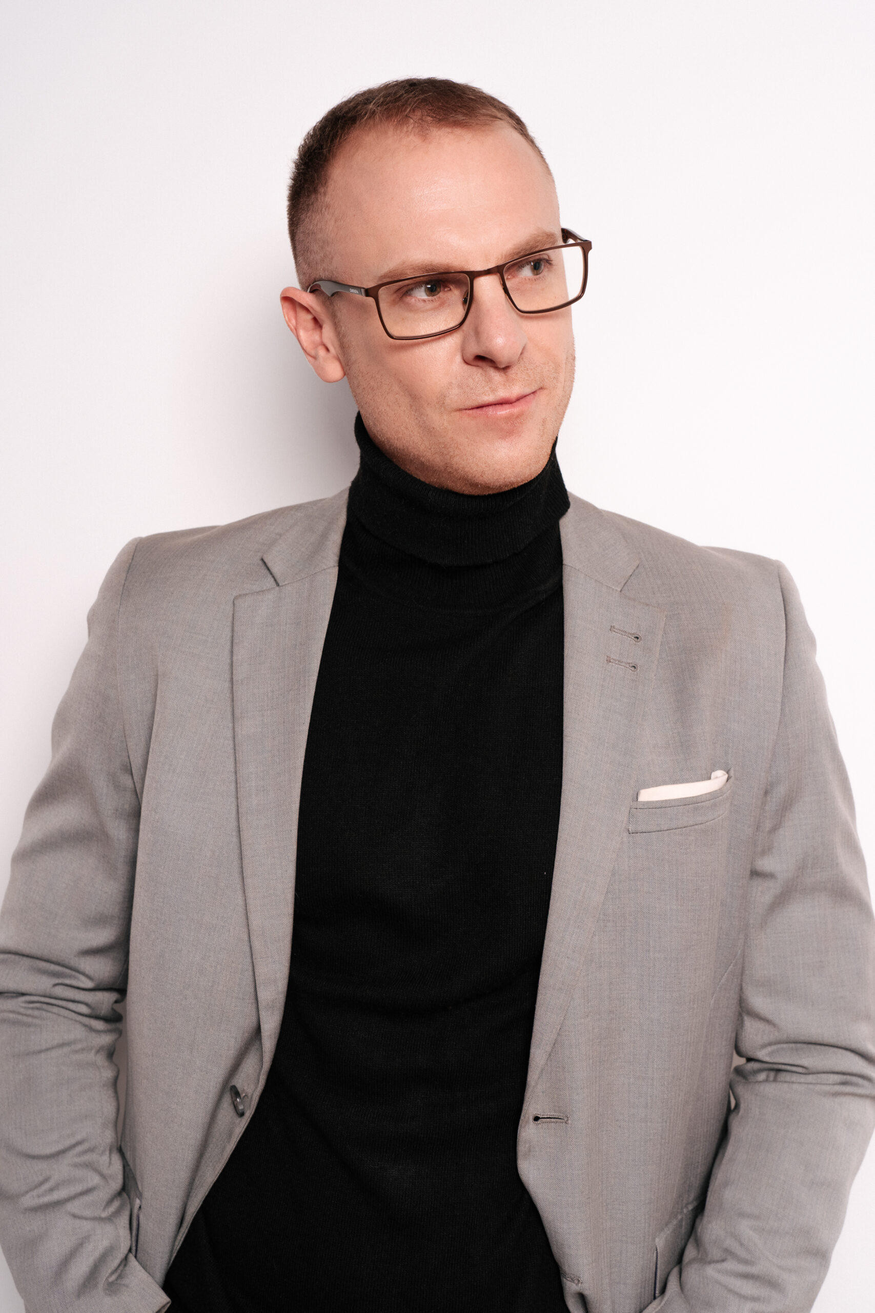 Adam Zuggo03