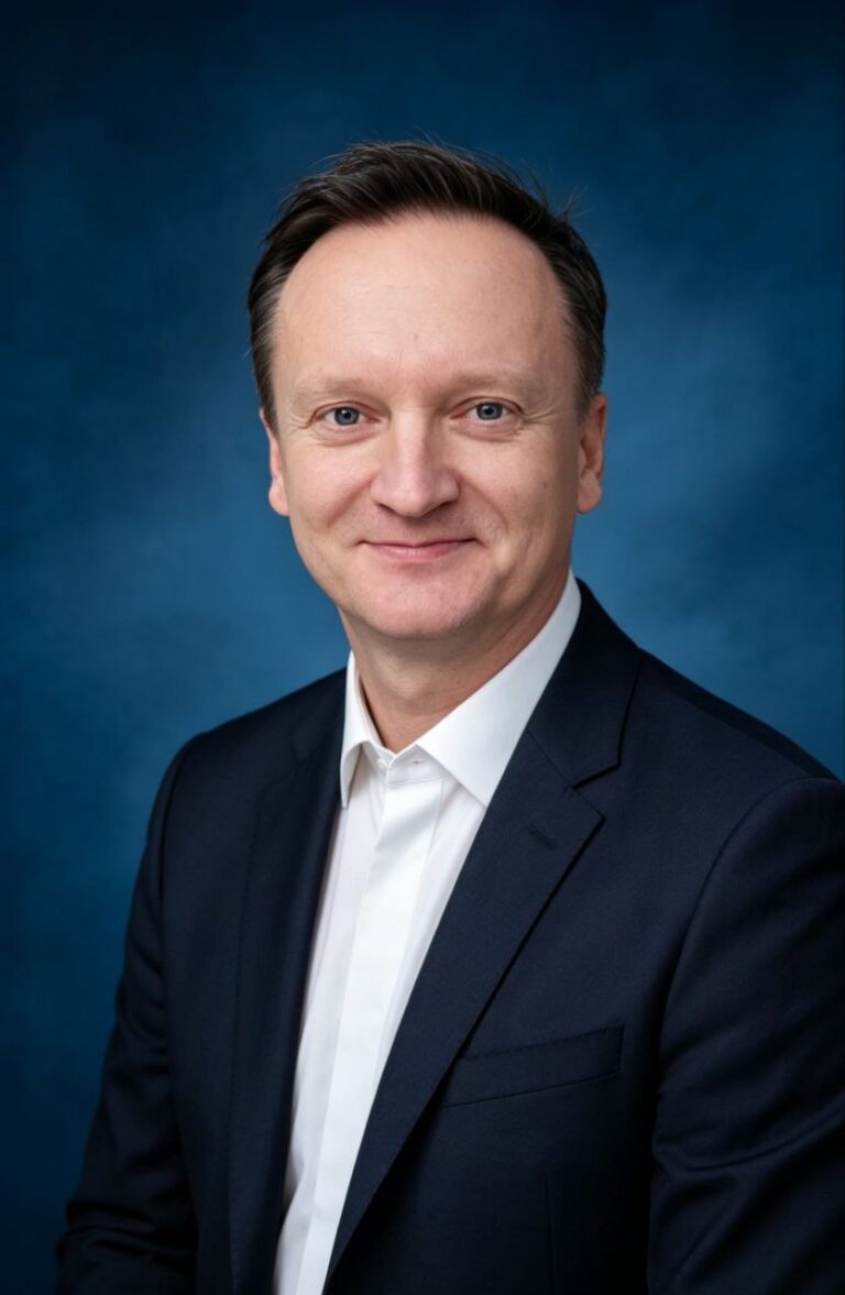 ЦВЕТКОВ ОЛЕГ
