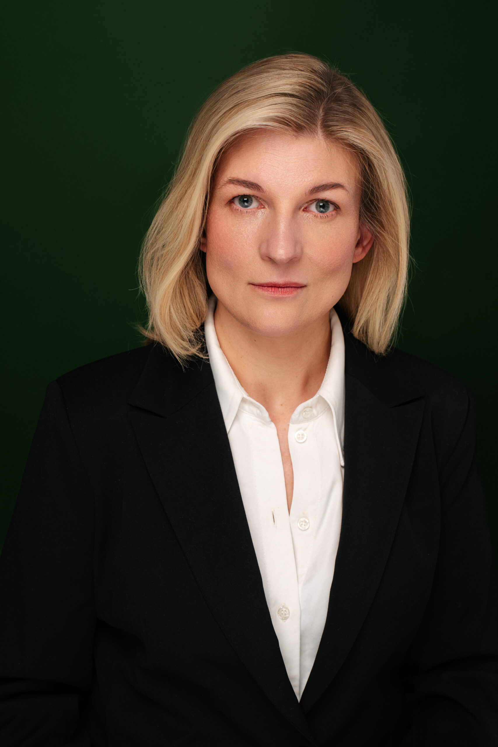 Ю Мандрико